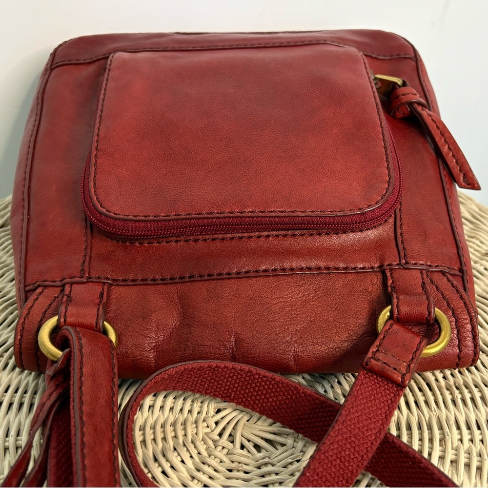 Fossil Rust/Burgundy Crossbody Bag - Picture 3 of 10